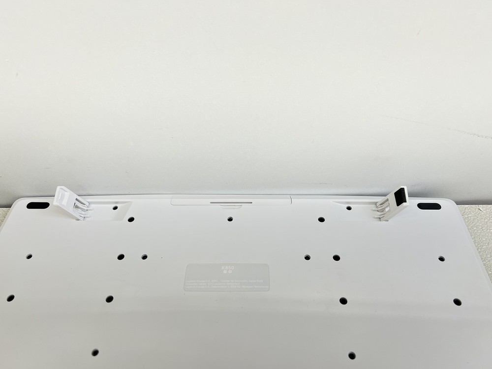 Logitech MK850 Performance Wireless Keyboard and Mouse Combo READ