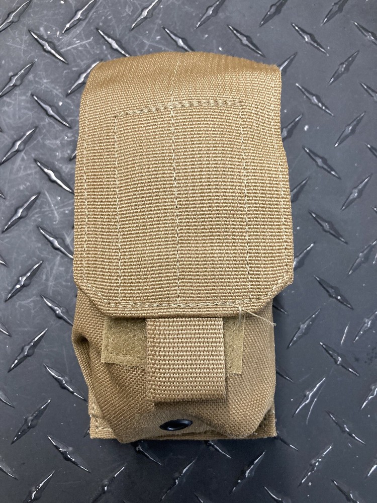Multi-Frag pouch Coyote USMC