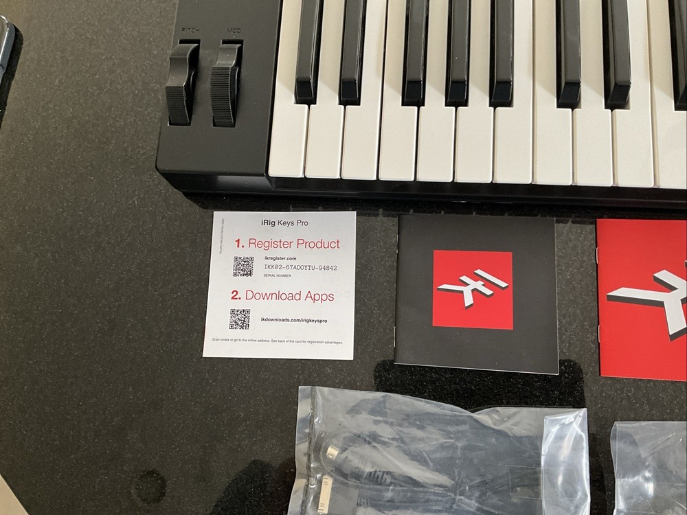 iRig Keys Pro Universal Keyboard Controller, iPhone/ipad Touch/ipad/mac/pc NIB