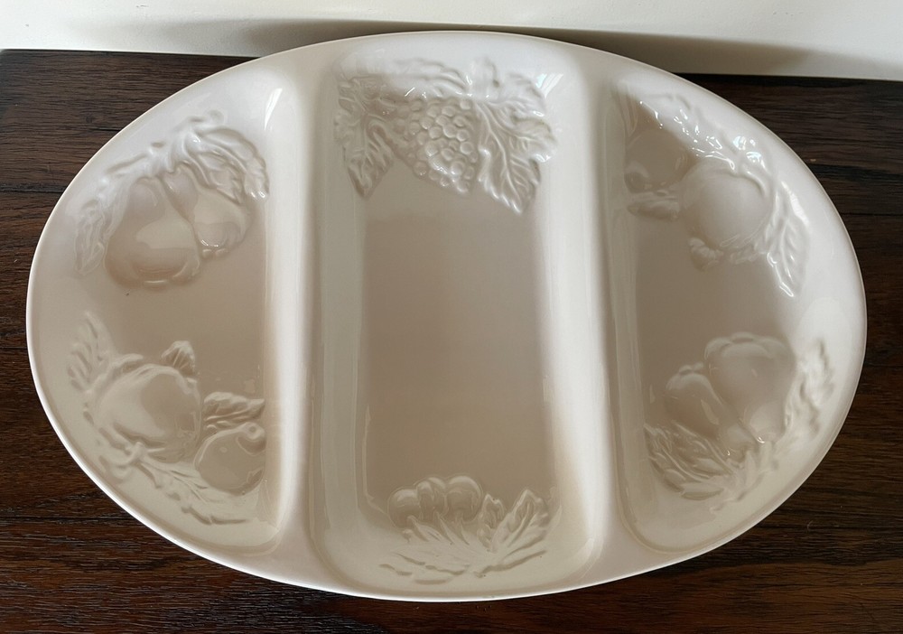 Nature cream three-segment divided serving tray