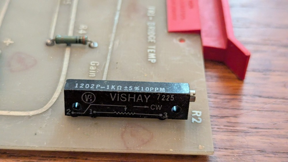 Vintage MDA210 ISSUE 3 TRI‑BRIDGE TEMP Precision Instrumentation Module