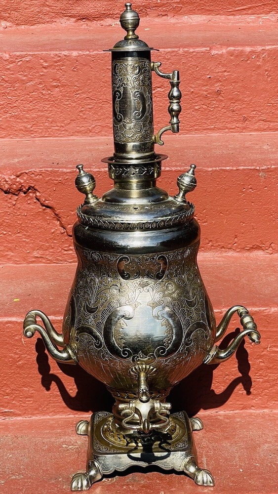 Large Exceptional Moroccan Samovar With Hand Chaised Surface Signed L Z.