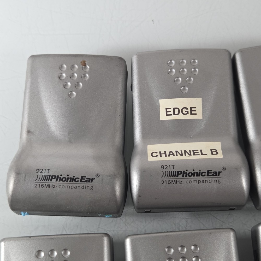 8 Bodyworn Transmitter 921T Radium 216MHz Phonic Ear UNTESTED - 2 DONT TURN ON