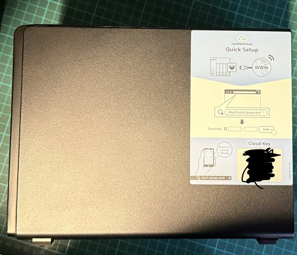 QNAP TS-451+ 4 Drive NAS TESTED WORKING - Diskless