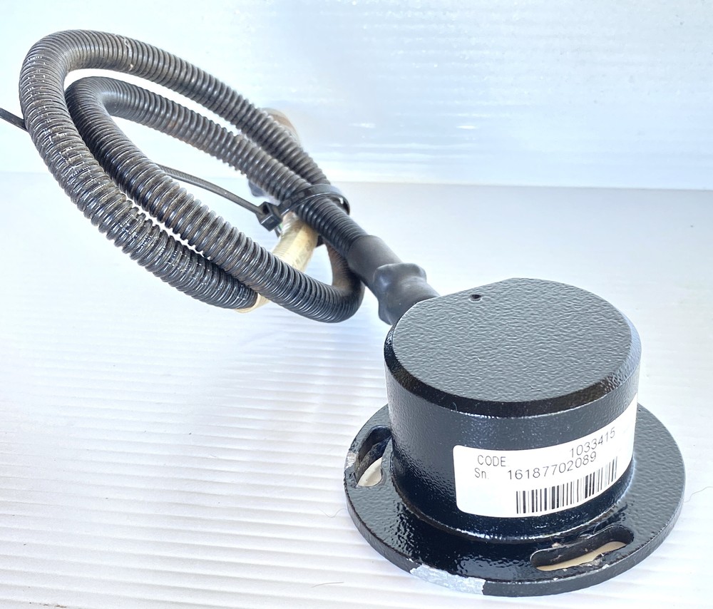 Leica 1033415 P6 Machine Chassis Sensor with 815022 Cable