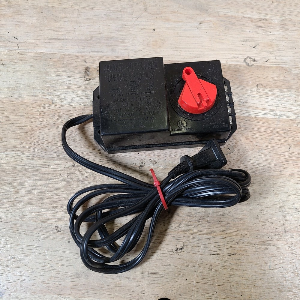 Bachmann HO Scale Transformer (No. 8607)