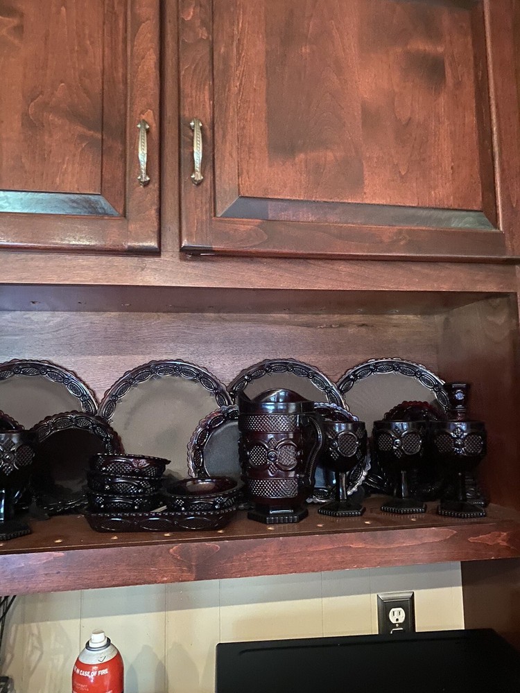 Avon 1876 Cape CodGlassware Collection 26 Piece Set