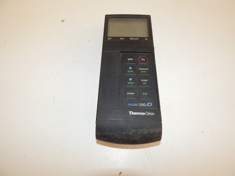 ^^ THERMO ORION 250 250A METER  (QFT72)