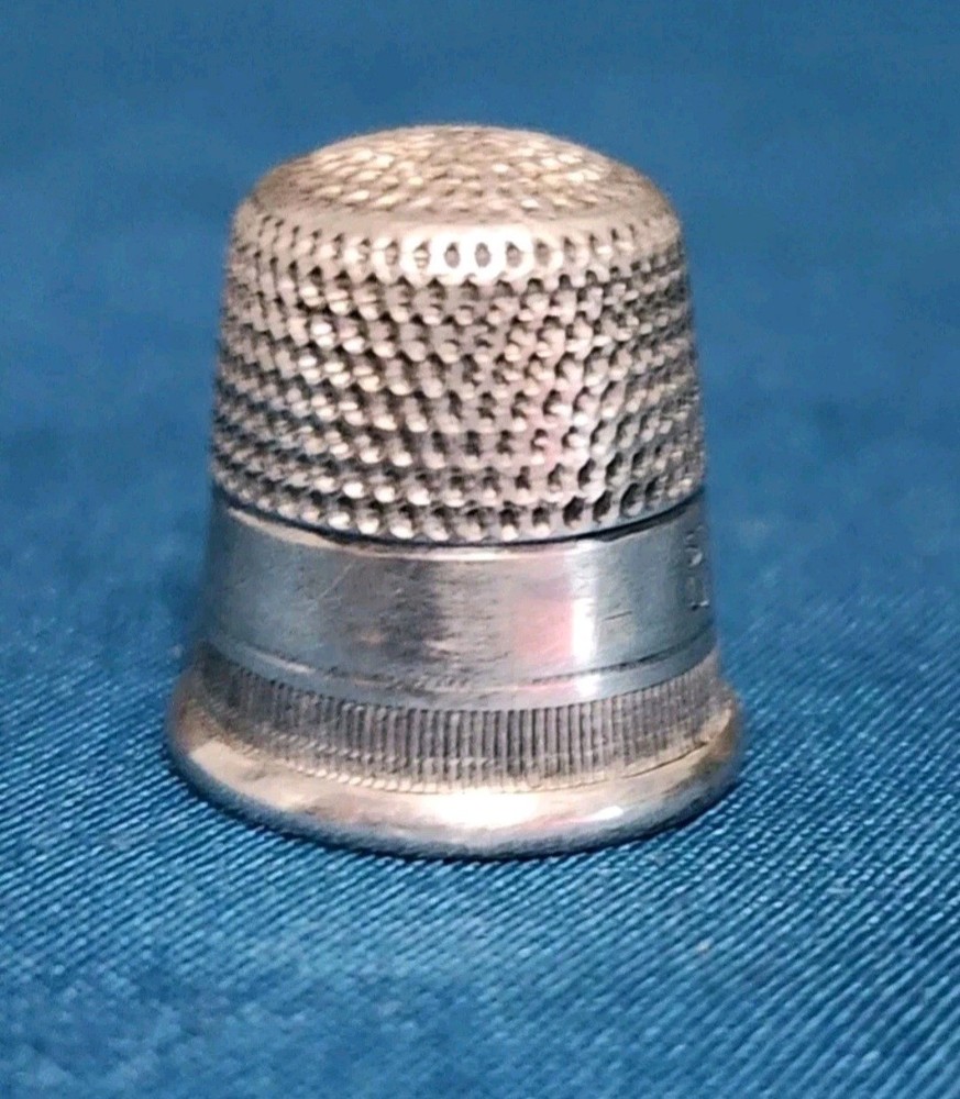 Antique Sterling Silver Thimble Size 7 (No Marker Mark)