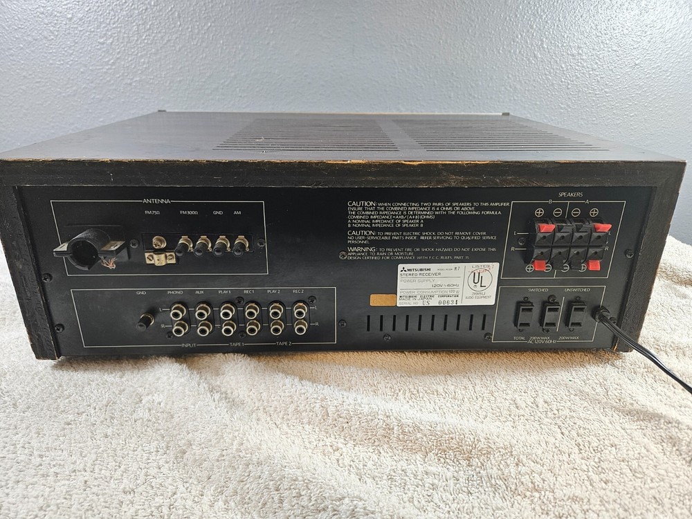 Mitsubishi DA-R7 Stereo receiver