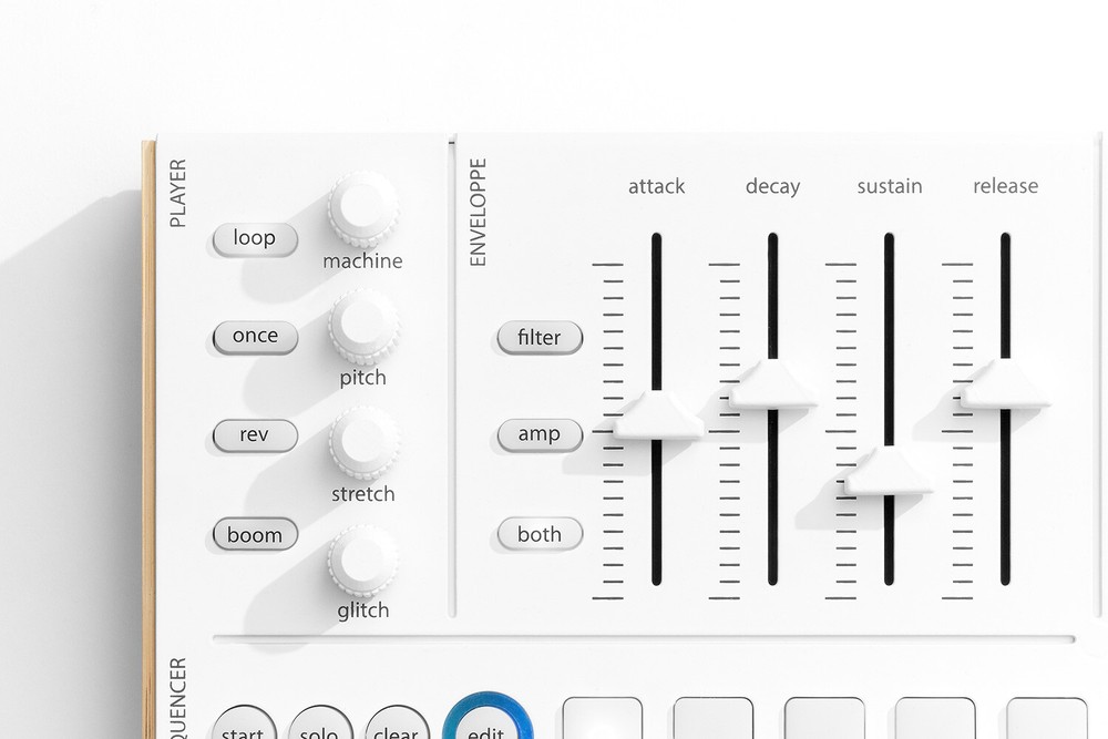 Kiviak Instruments WoFI Cloud-Connected Sampler Synthesizer