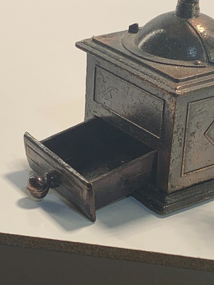 Vintage Die-Cast Pencil Sharpener Coffee Grinder B8