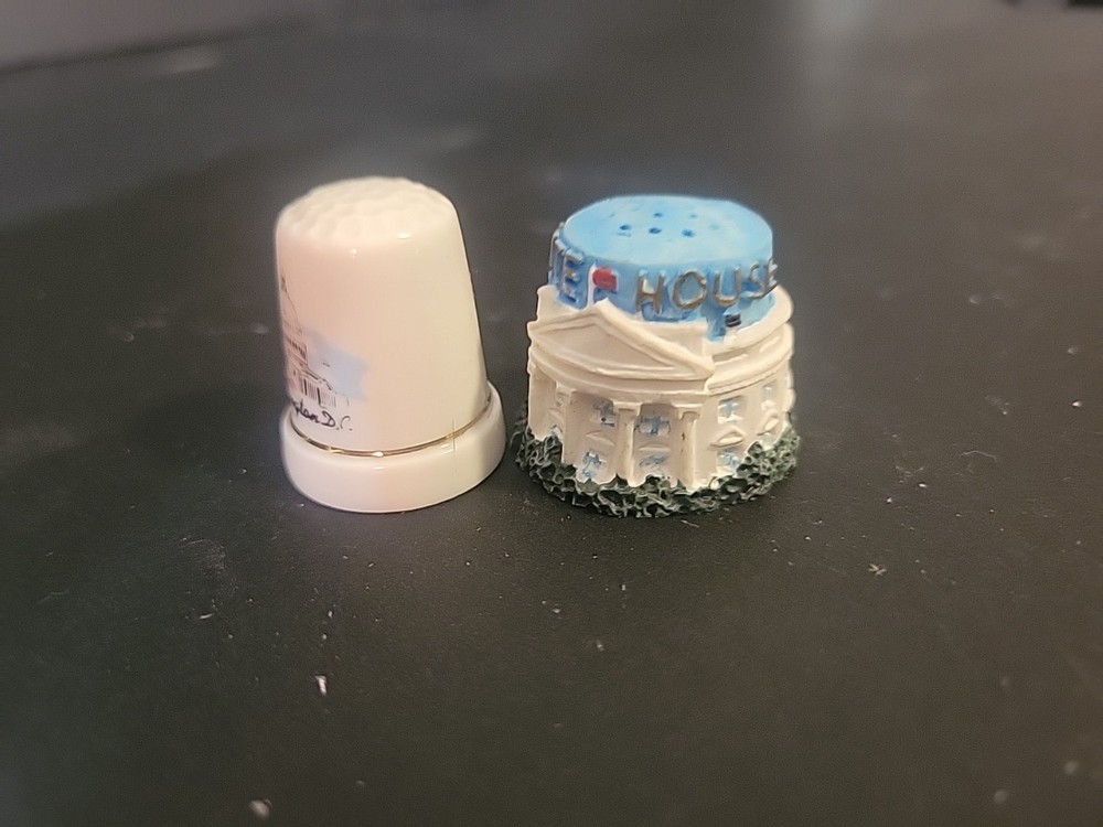 2 PC Washington DC Souvenirs Thimble Sewing Set