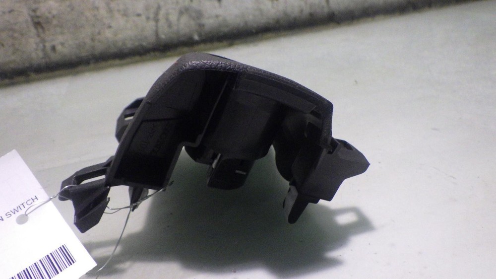 20 HONDA CIVIC Dash mounted push button switch