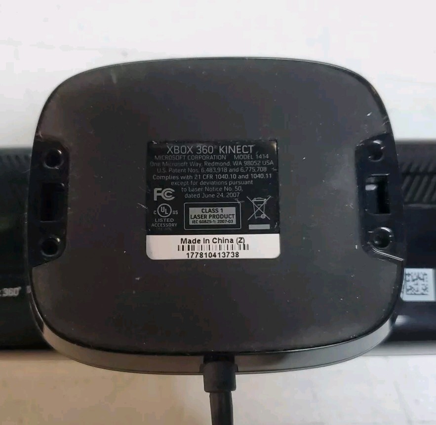 Microsoft Xbox 360 Kinect Sensor in Box w/Kinect Adventures - Tested *READ*