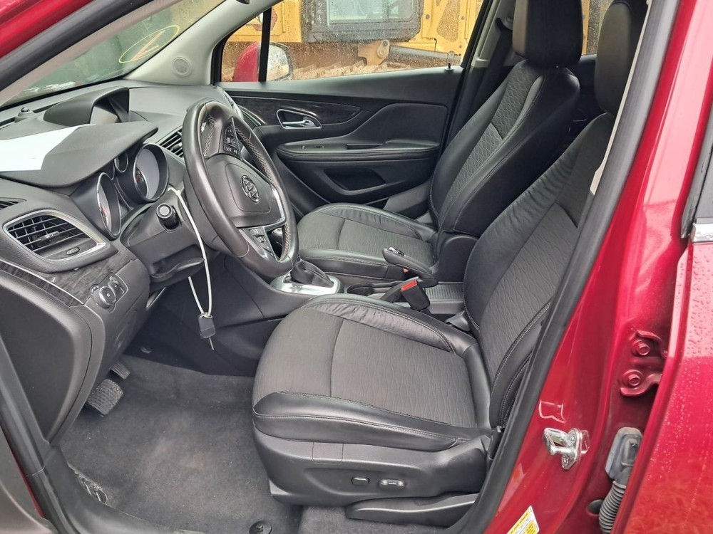 ENCORE 2016 Glove Box 4743216