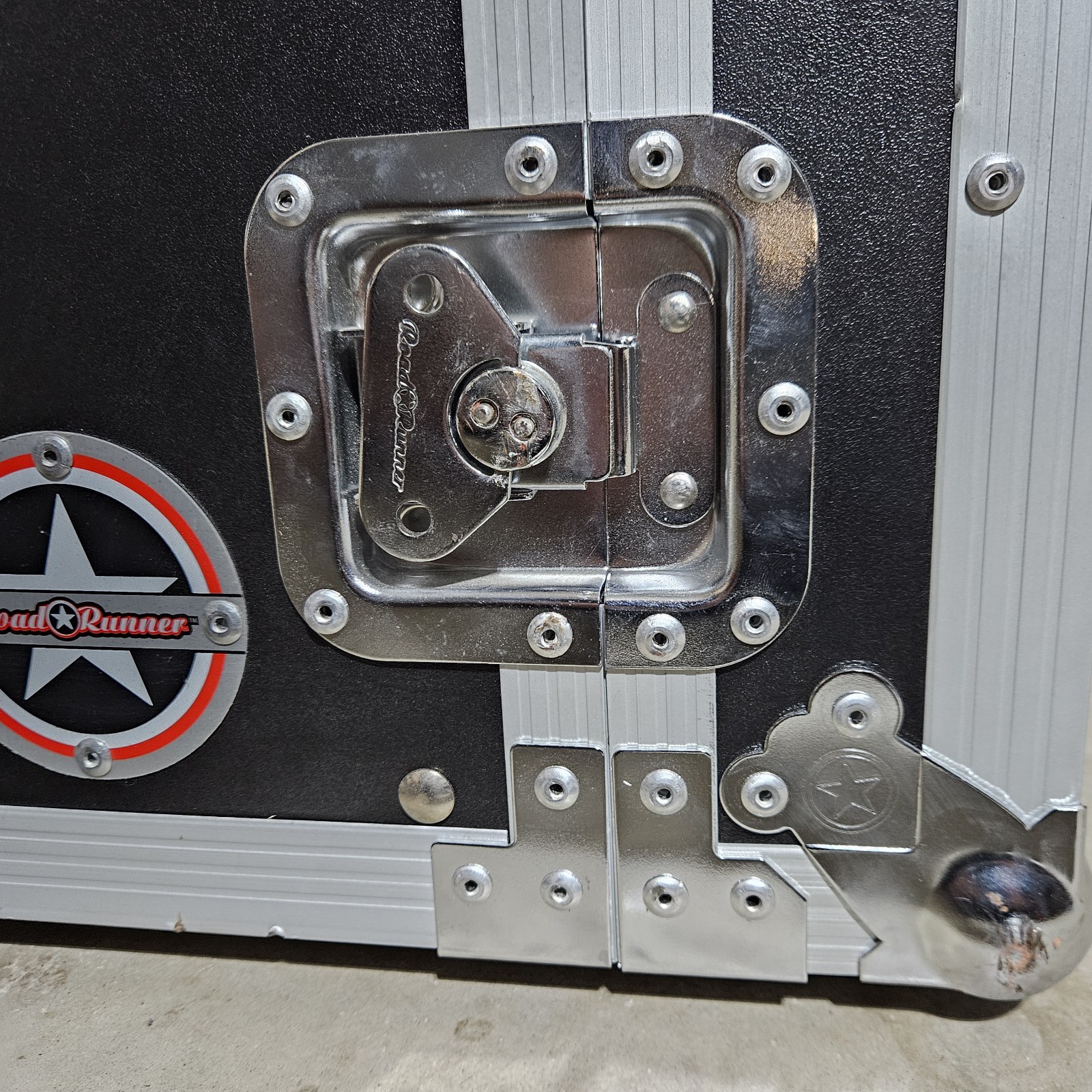 Road Runner 12RRU-AD Hard Case 12U Case Depth