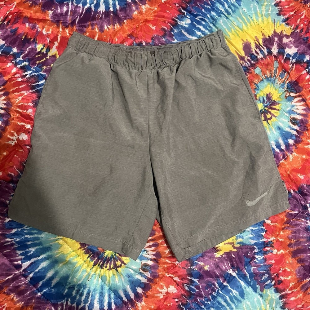 Grey Nike athletic shorts #athleisure
