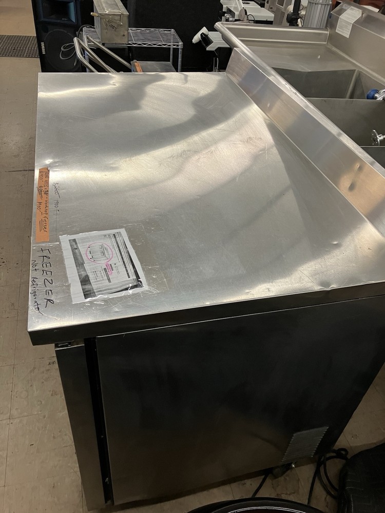 TRUE 2 Door Worktop Freezer With Backsplash