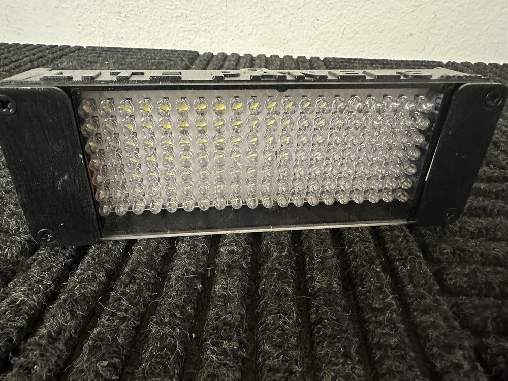 Lite Panels Portable Camera Spot Light LPT20 Working Free Shipping