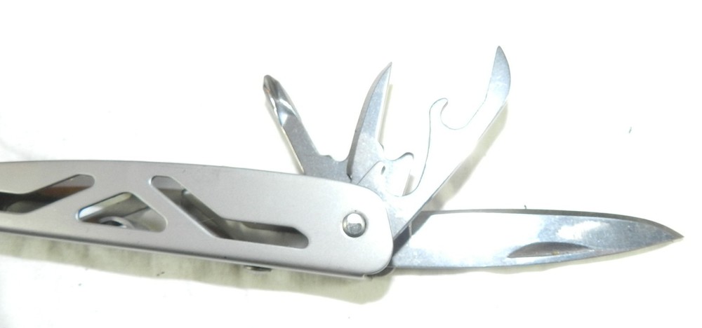 Ozark Trails Multi-Tool with belt case