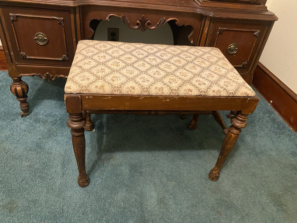 1940’s Antique dressing/ vanity table