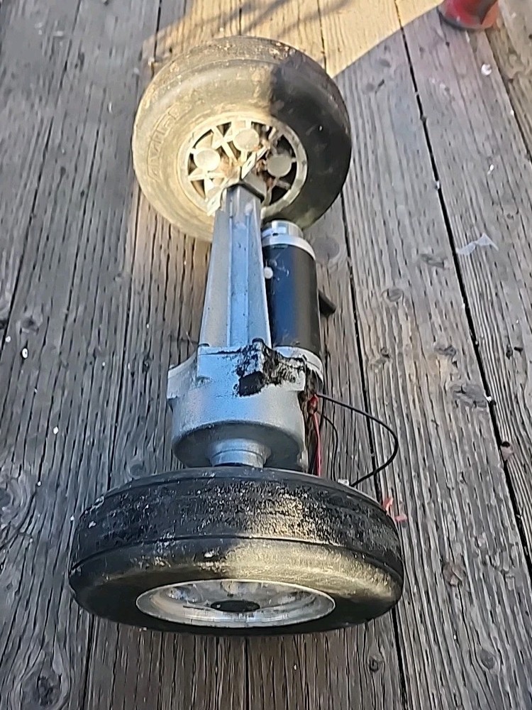 Amigo Mobility Scooter Wheels, Motor Brake, Transaxle Gearbox, SM1 Untested
