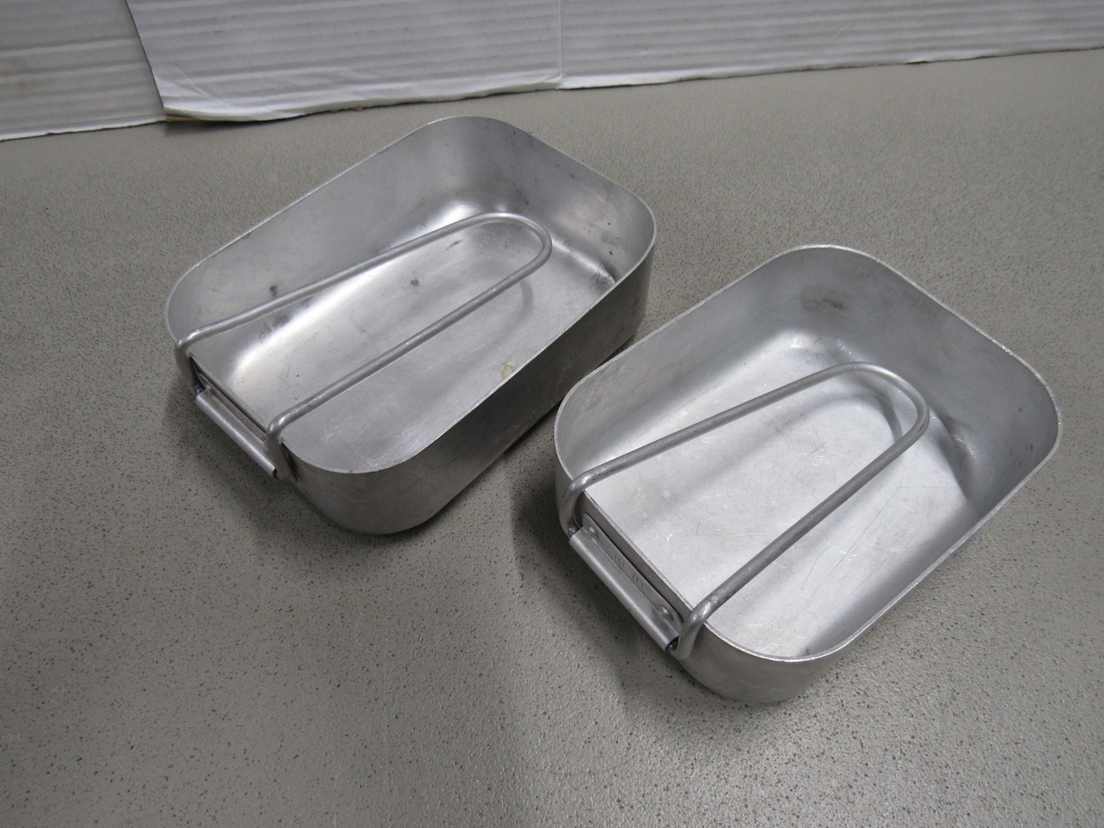 1981 Dutch Military Mess Kit Cooking Set 2 Piece Aluminum Pans Marked KL 81