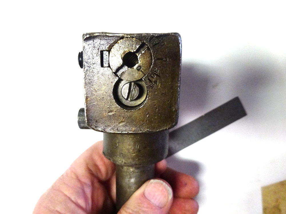 BROWN & SHARPE TYPE KNURLING TOOL 1" SHANK