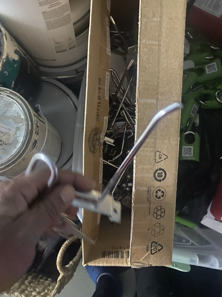 Metal Pegboard Single Stem Hooks for Retail Display