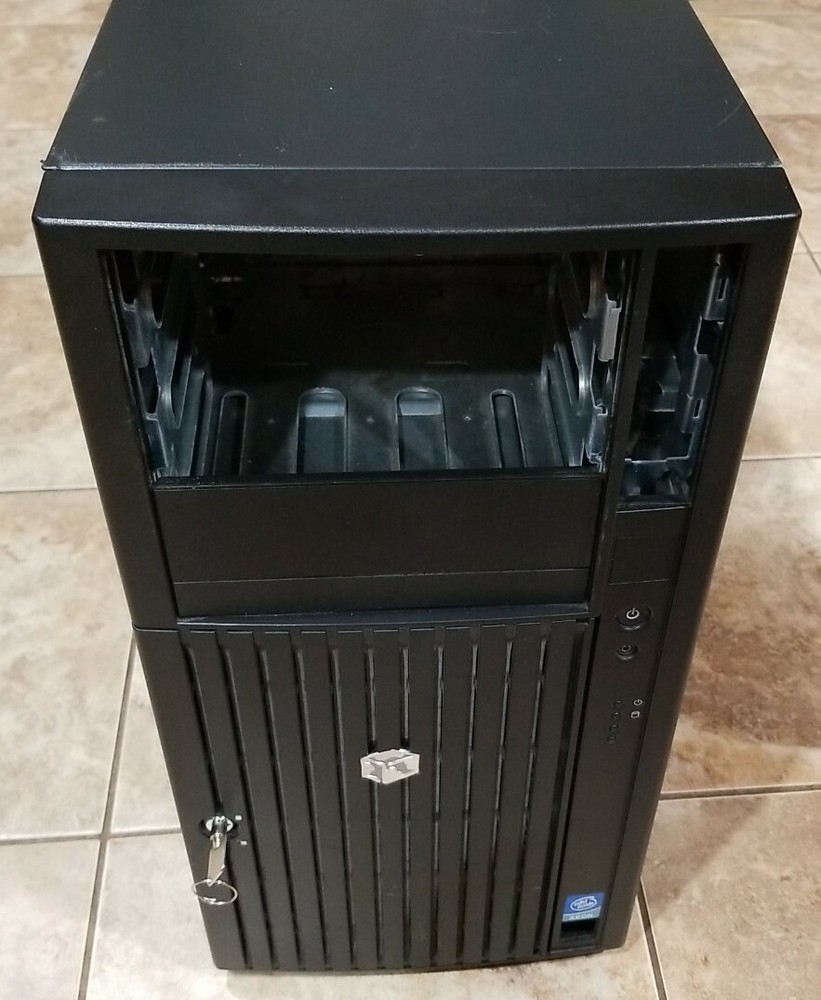Gateway 980 Empty Barebones Server Chassis with Front Faceplate Bezel & Key *610