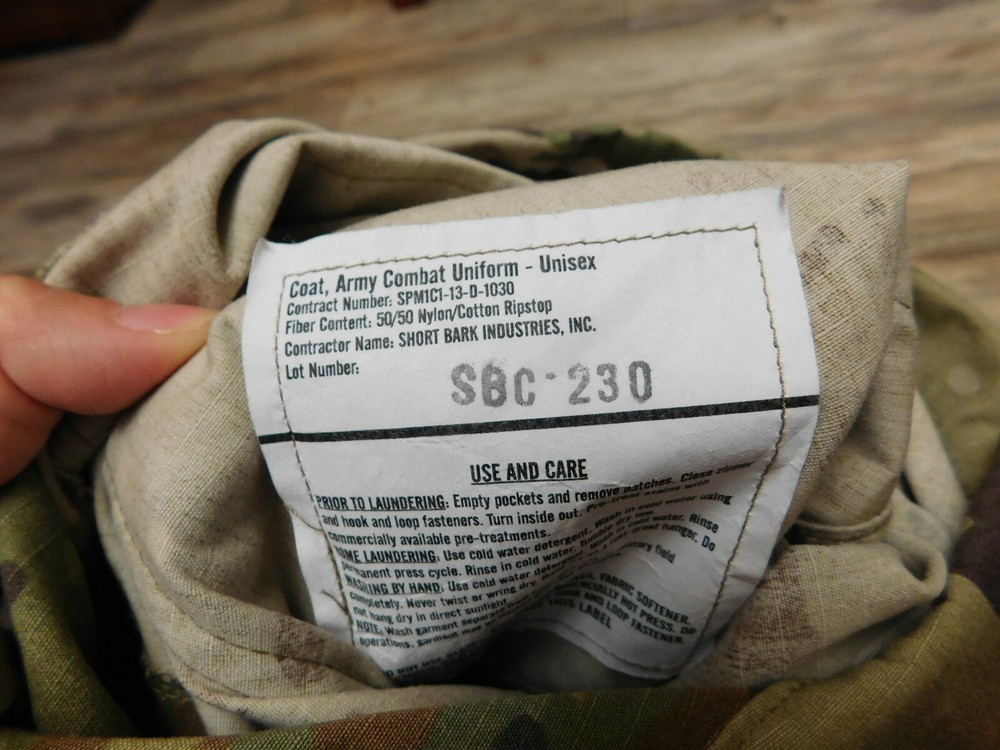 US ARMY OCP COAT SZ MEDIUM - LONG NEW