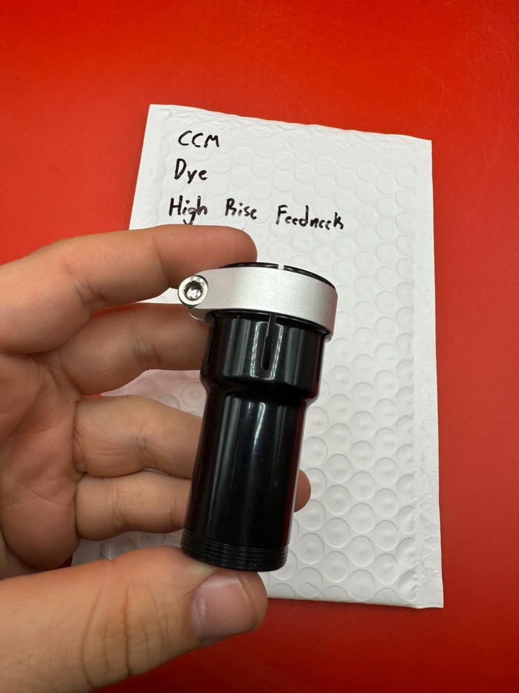 CCM Dye High Rise Feedneck