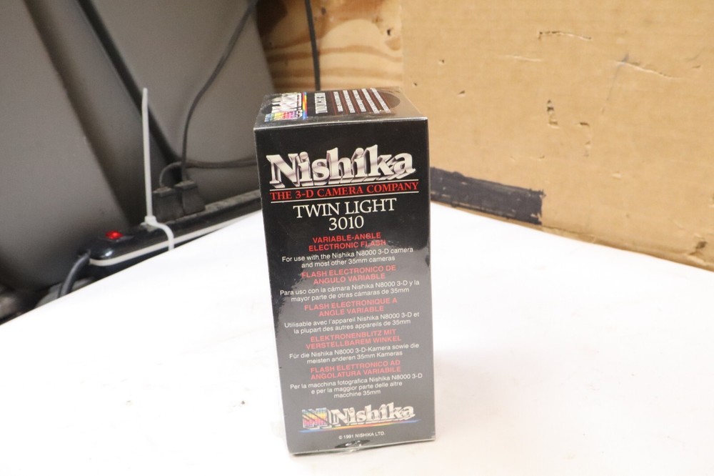 Nishika Twin Light 3010 Variable Angle Electronic Flash Sealed New RM