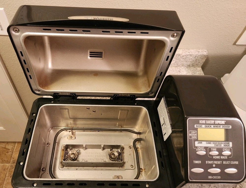 Zojirushi Bread Machine BB-CEC20 Home Bakery Supreme Breadmaker Black