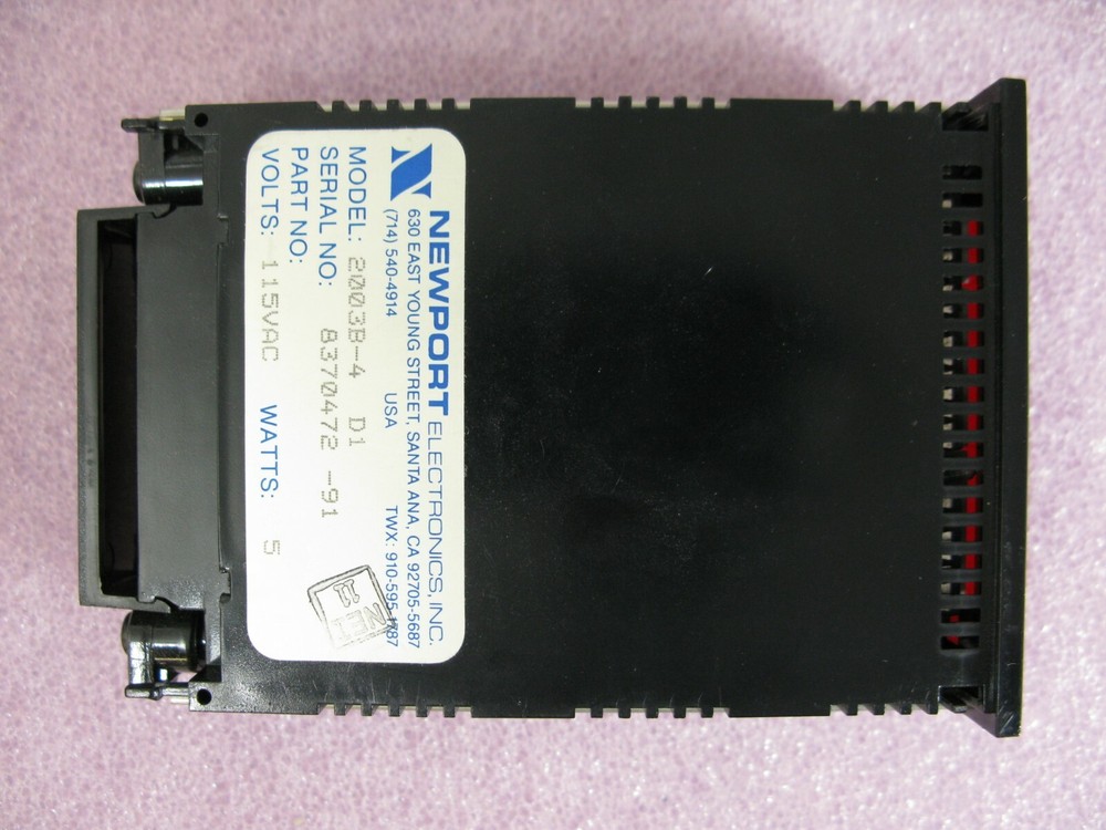 *NEW* Newport 2003B-4 D1 Digital Panel Voltmeter