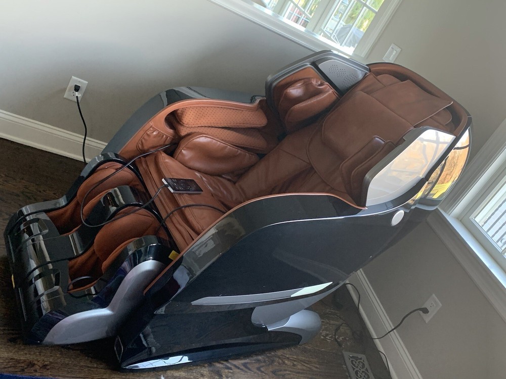 Infinity IYashi Massage Chair.