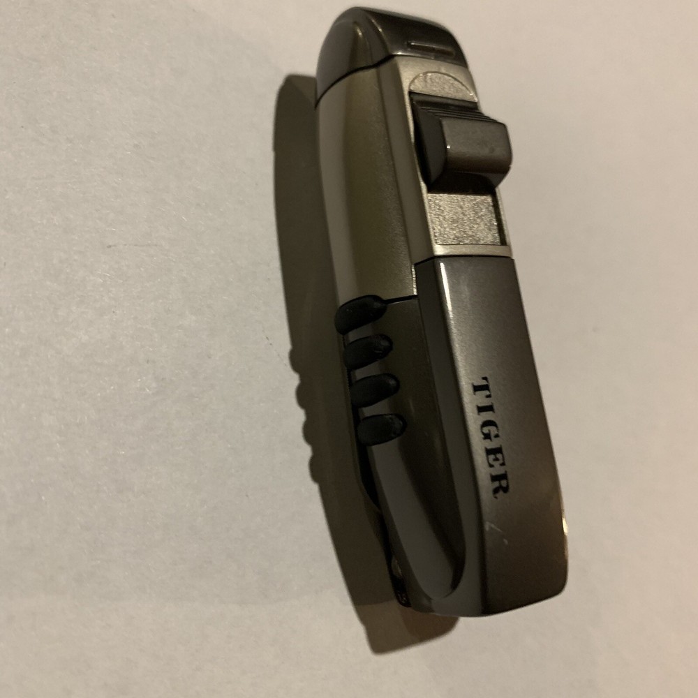 Tiger™ Classic, Vintage Single Torch Pocket Lighter Gray With Multi Tools