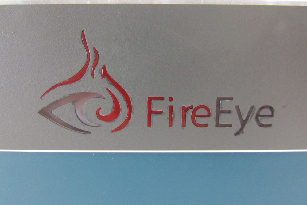 FireEye FireEye 7000 Series Network Security Appliance Rack Mount System NO HDD