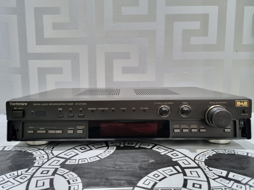 Technics ST-GT1000 Digital Audio Broadcasting DAB AM/FM Tuner - Hifi Separate