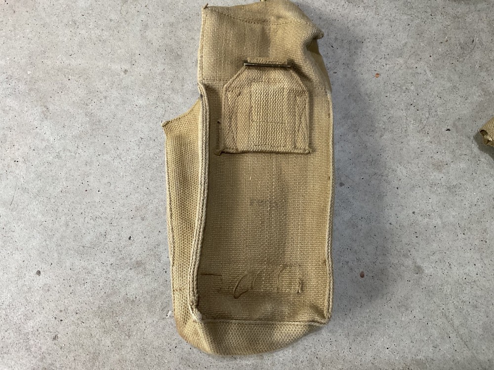 British WWII Ammo Pouch Tan Button Snap 1940