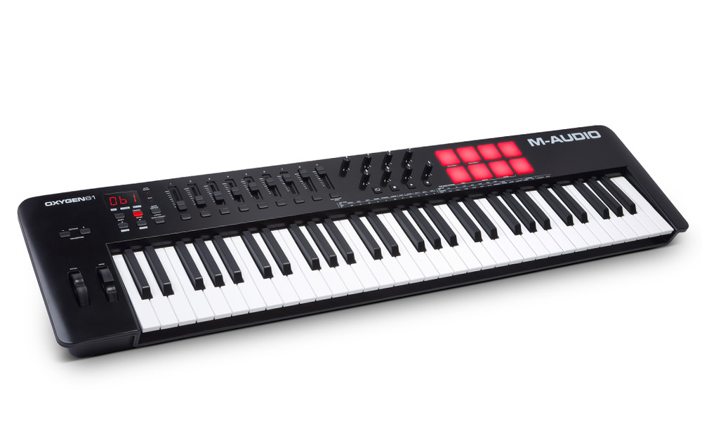 M-Audio Oxygen 61 MkV USB MIDI Controller with Smart Controls and Auto-Mapping