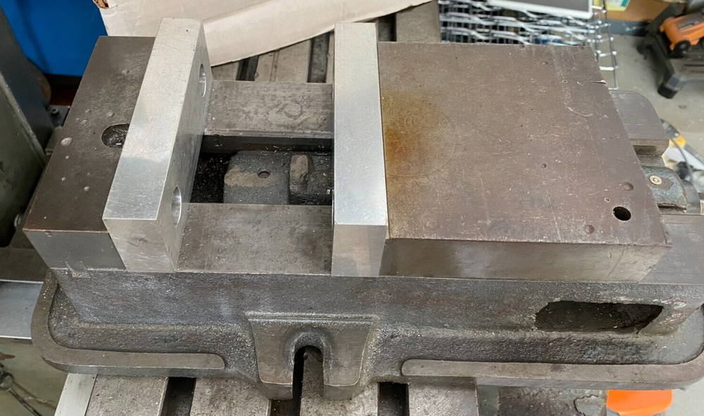 Kurt 6" Precision Milling Machine Vice, Made in USA