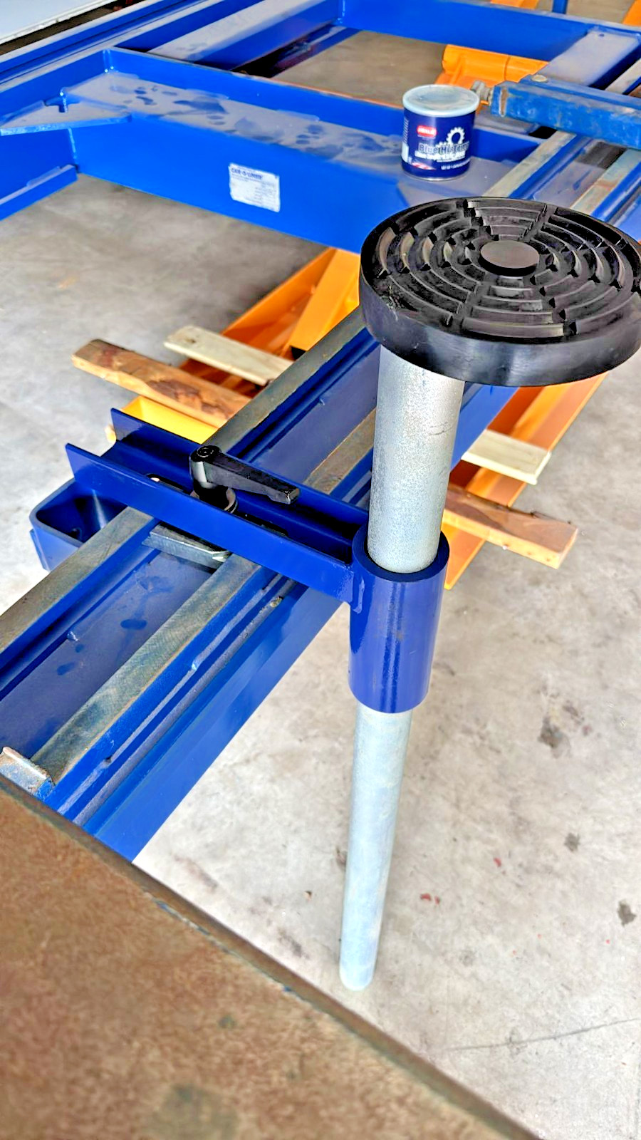 CAR O LINER PILLAR JACK SET CLONE OF OEM 200-CAR34014 RAISE LOWER VEHICLES