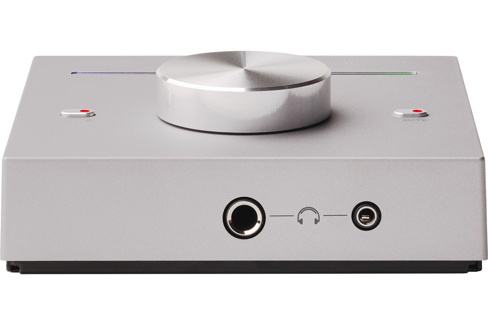 Universal Audio Apollo e2m Stereo Headphone Amplifier and Line Interface