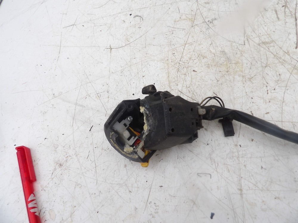 suzuki sv 650 l/h switch (2011)