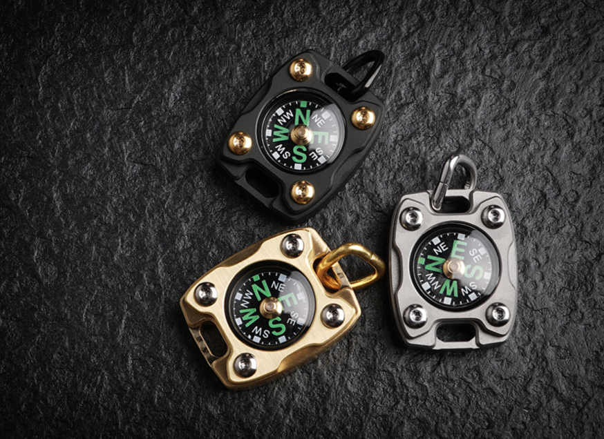 MecArmy CMP2, Sandblasted, EDC Compass, With Fluorescence Glow,Beaded Chain used
