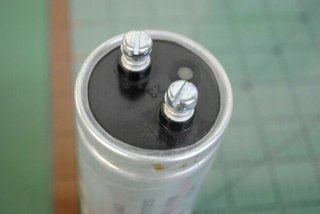 2000uF 150v MALLORY Computer Grade Capacitor Screw Term CGS202U150 2000mfd NEW
