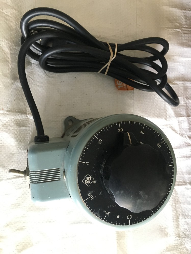 Superior Electric Powerstat 1.1 KVA , 0-140 VAC Variable Transformer