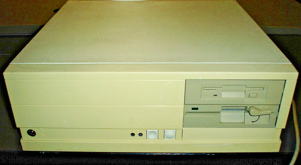 Vintage Desktop Computer Floppy Disk intel XBASE6E4F-B EJMX86DT6